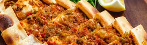 Kıymalı Pide
